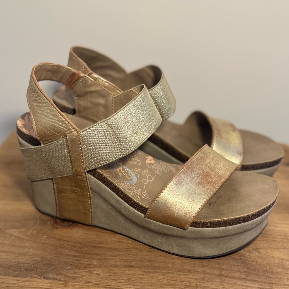 OTBT wedges - Picture 4 of 7